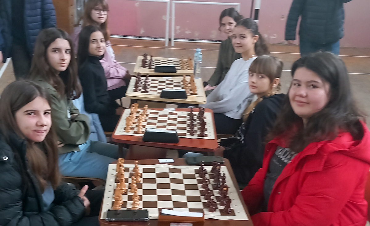 Извештај са Окружног школског такмичења у шаху